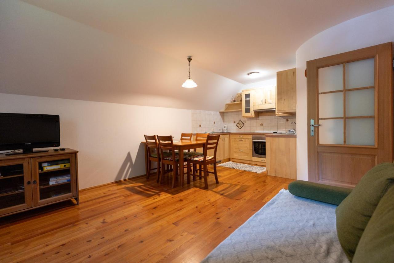 Appartement Mala Hisa à Solčava Extérieur photo